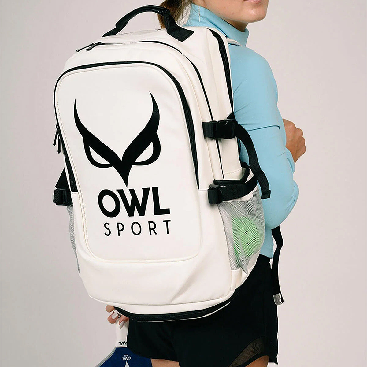 Owl Flight Pro Tour Premium Backpack Specs 2