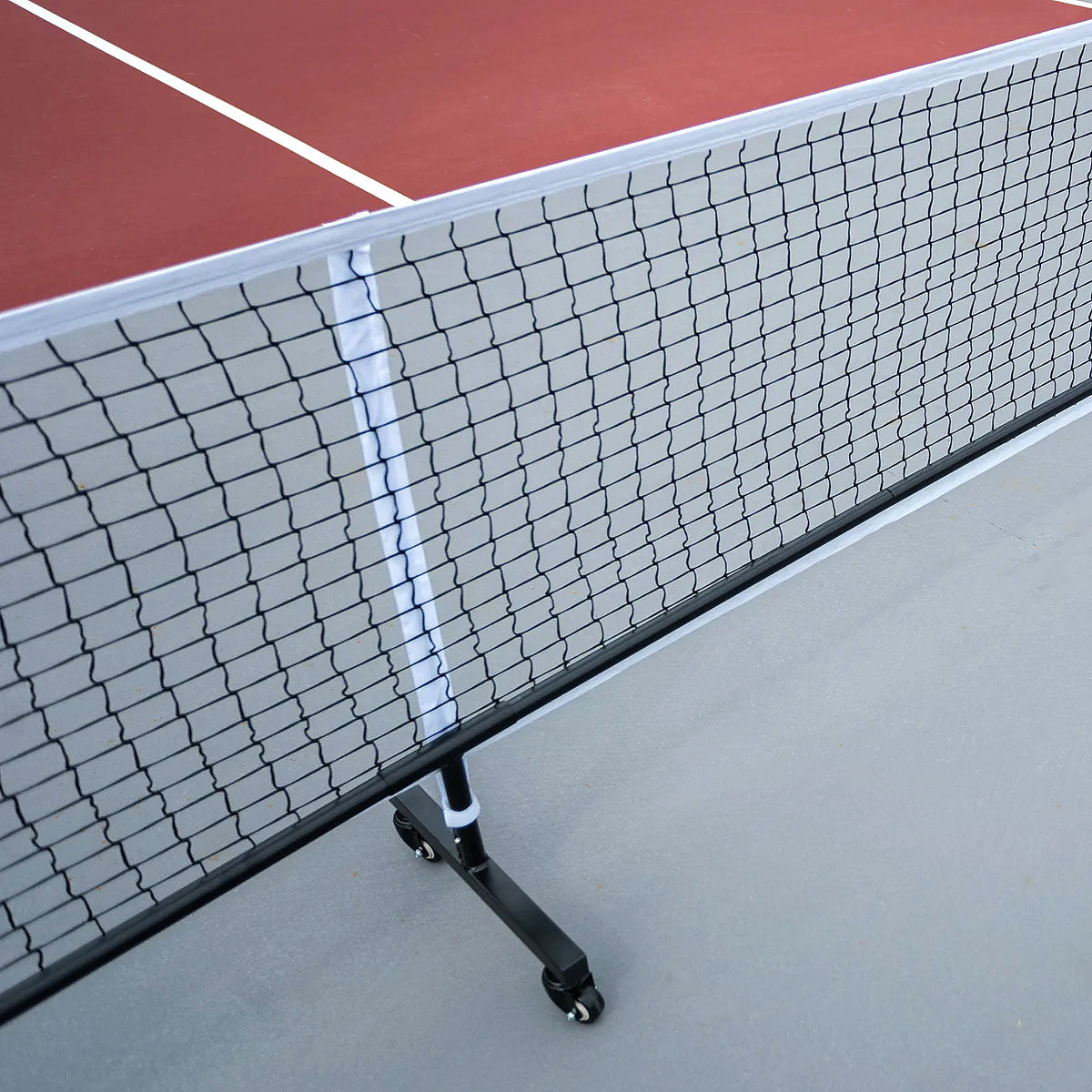 Selkirk SLK Prime Portable Pickleball Net Close